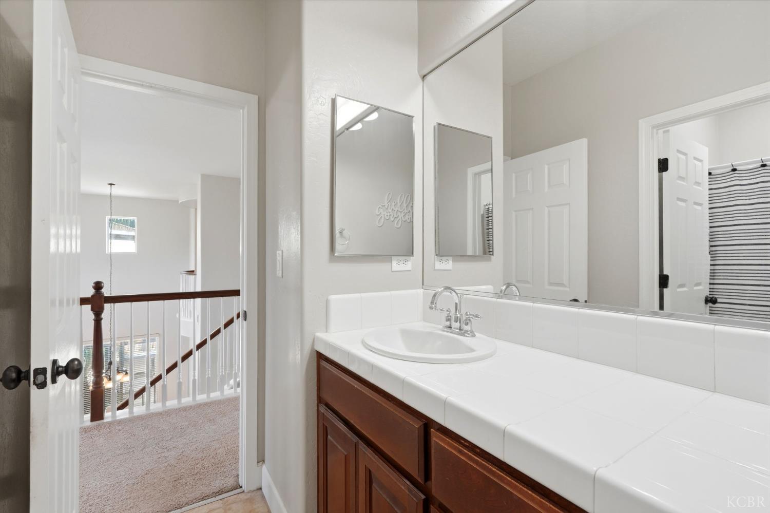 295 Johnson, Tulare, CA 93274