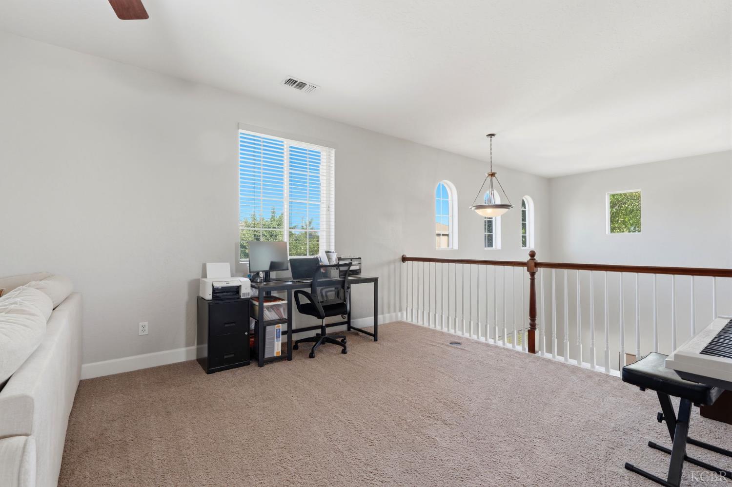 295 Johnson, Tulare, CA 93274