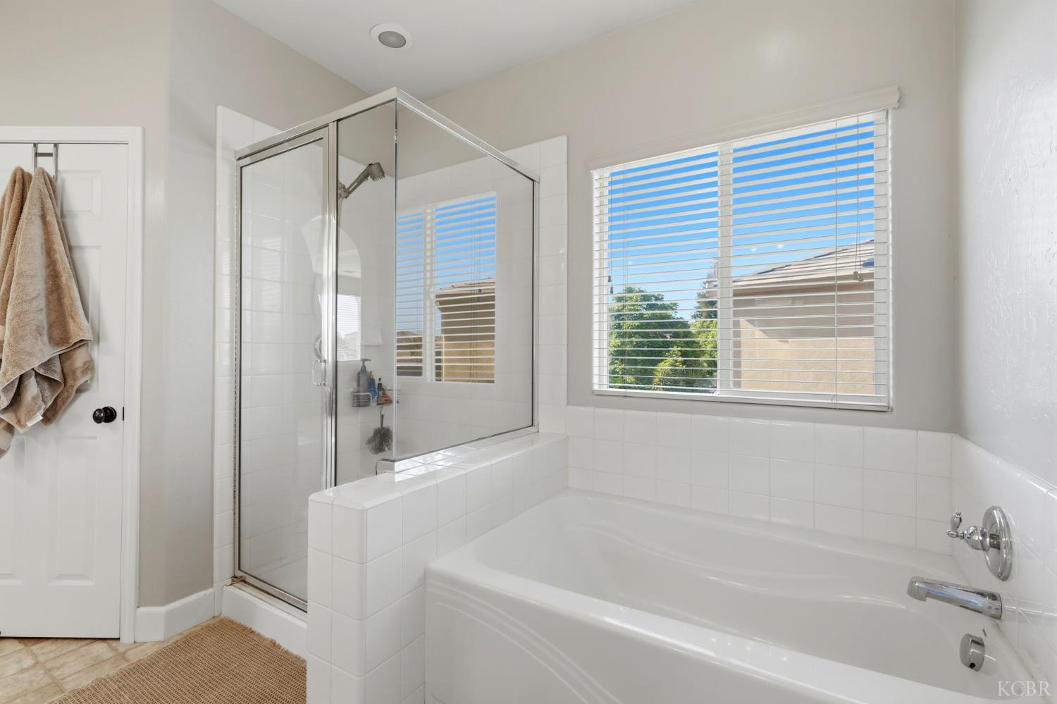 295 Johnson, Tulare, CA 93274