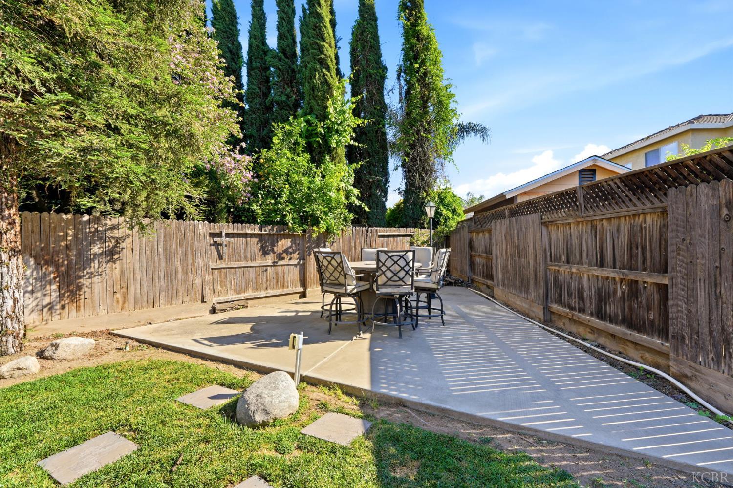 295 Johnson, Tulare, CA 93274