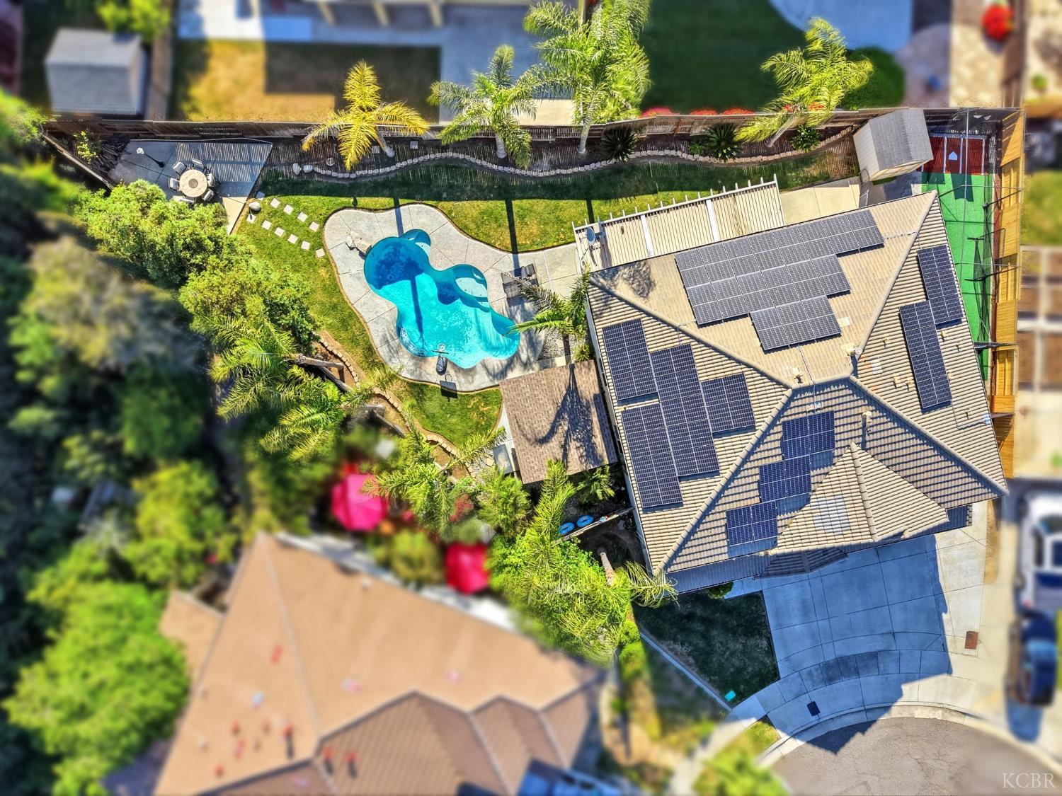 295 Johnson, Tulare, CA 93274