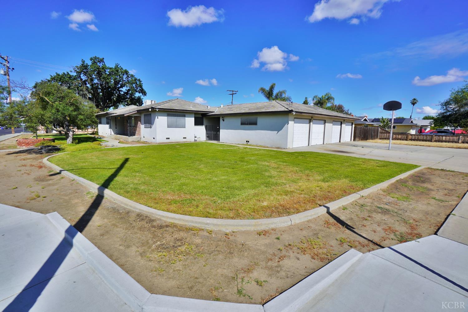 842 E Florinda St, Hanford, CA 93230