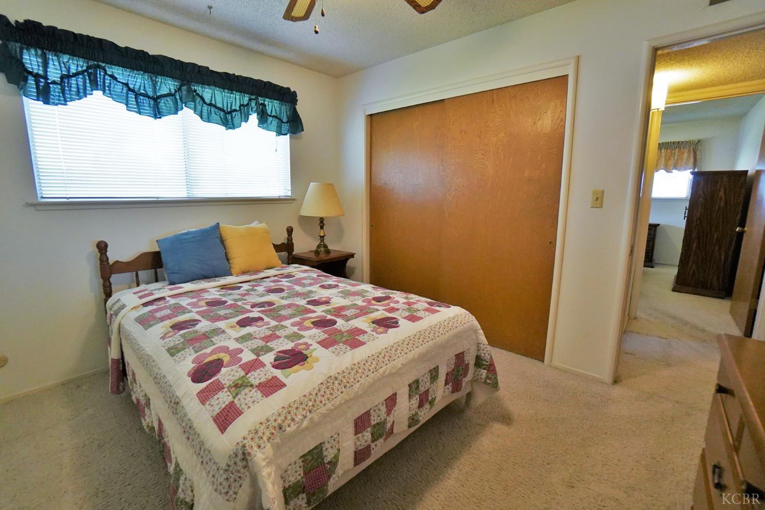 842 E Florinda St, Hanford, CA 93230