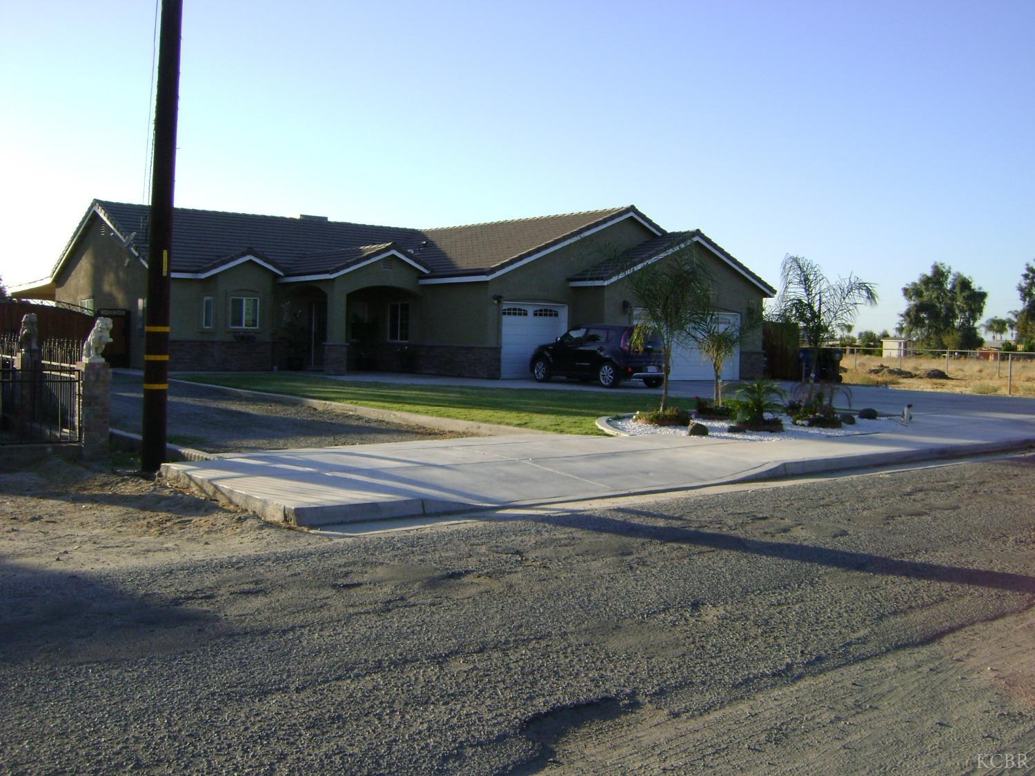 504 Benrus Ave, Corcoran, CA 93212