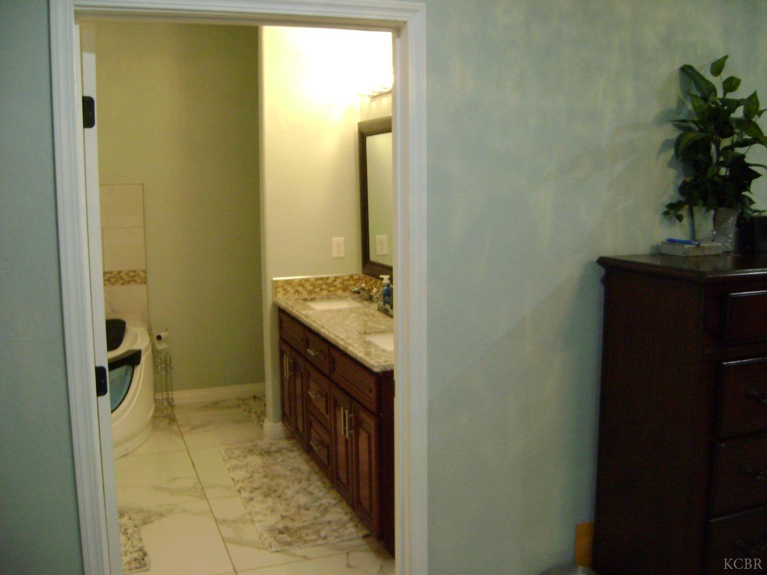 504 Benrus Ave, Corcoran, CA 93212