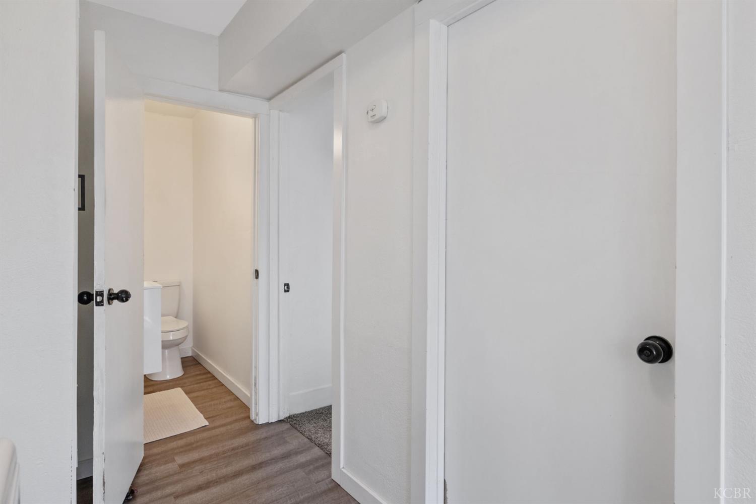 124 W Florinda St, Hanford, CA 93230