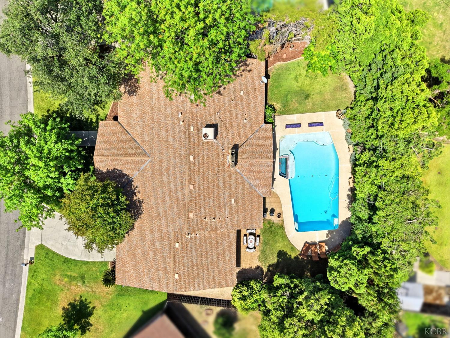 1967 Mulberry Dr, Hanford, CA 93230