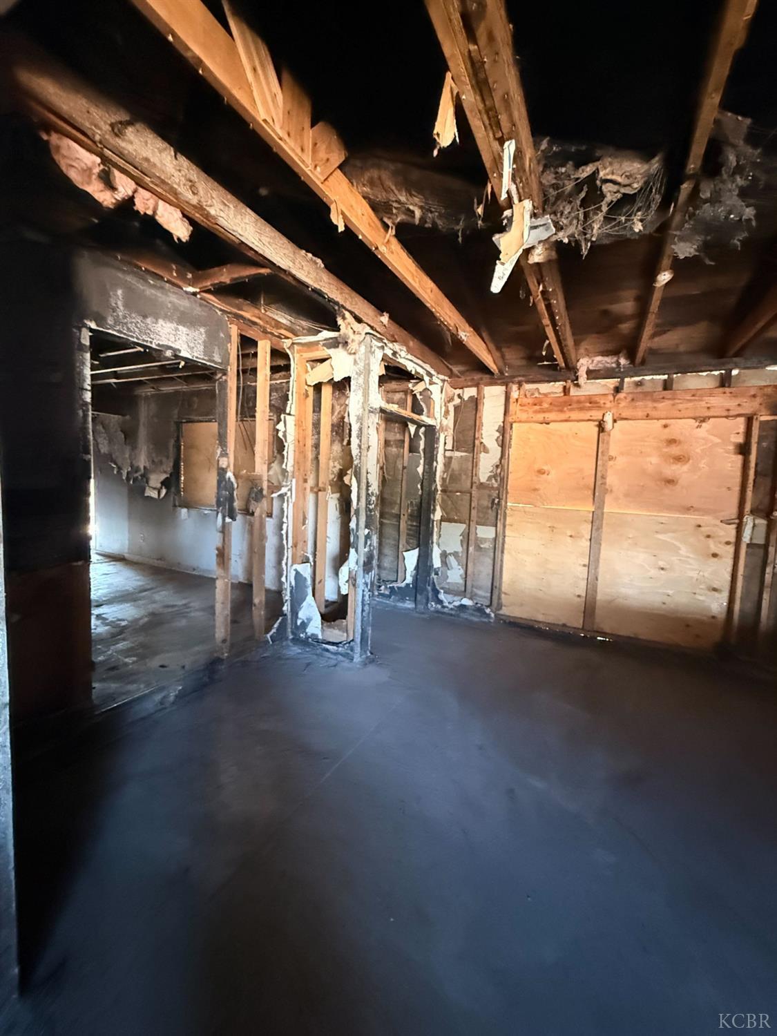 1212 W Water St, Hanford, CA 93230