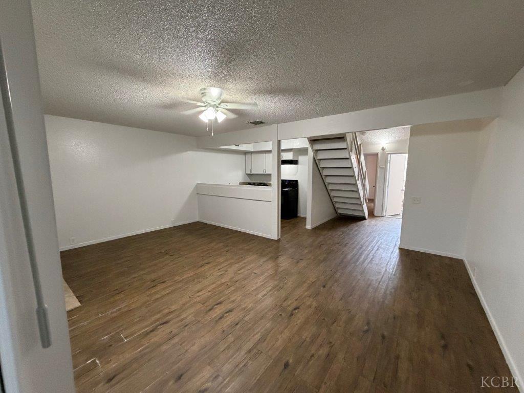 366 E El Paso Ave, Fresno, CA 93720