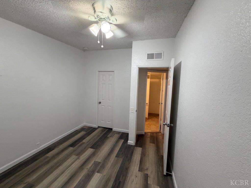 366 E El Paso Ave, Fresno, CA 93720