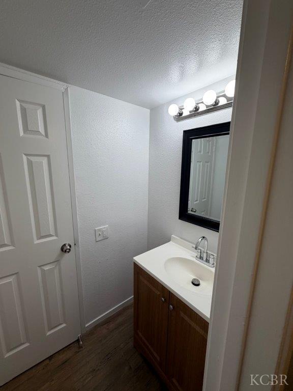 366 E El Paso Ave, Fresno, CA 93720