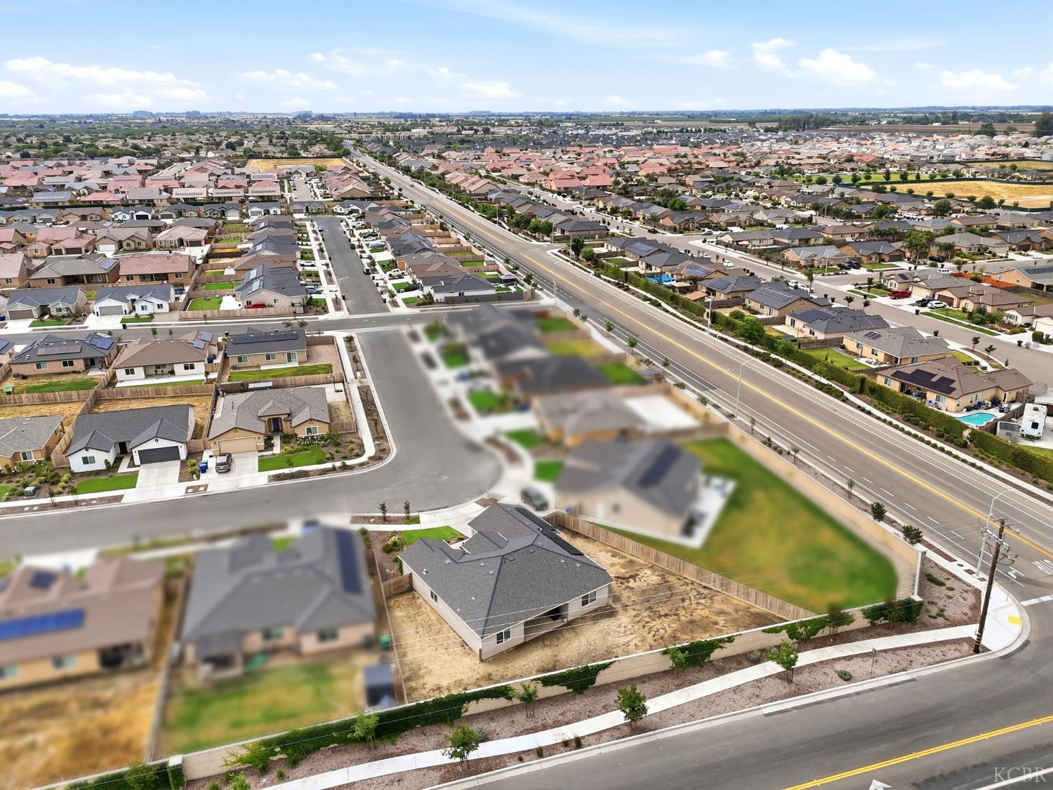 2198 W Ambassador Way, Hanford, CA 93230