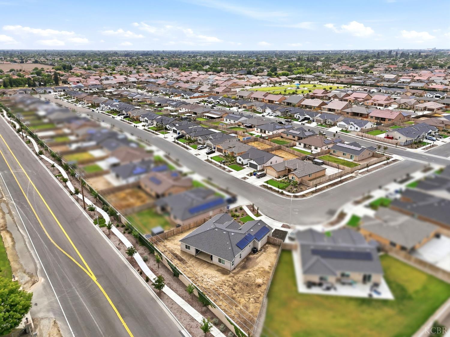 2198 W Ambassador Way, Hanford, CA 93230