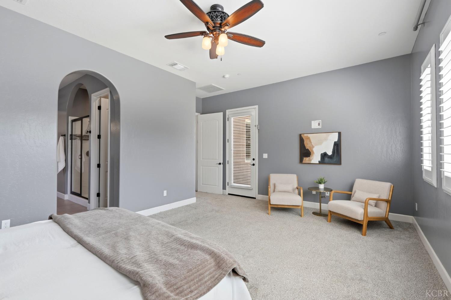 3368 N Discovery Way, Hanford, CA 93230