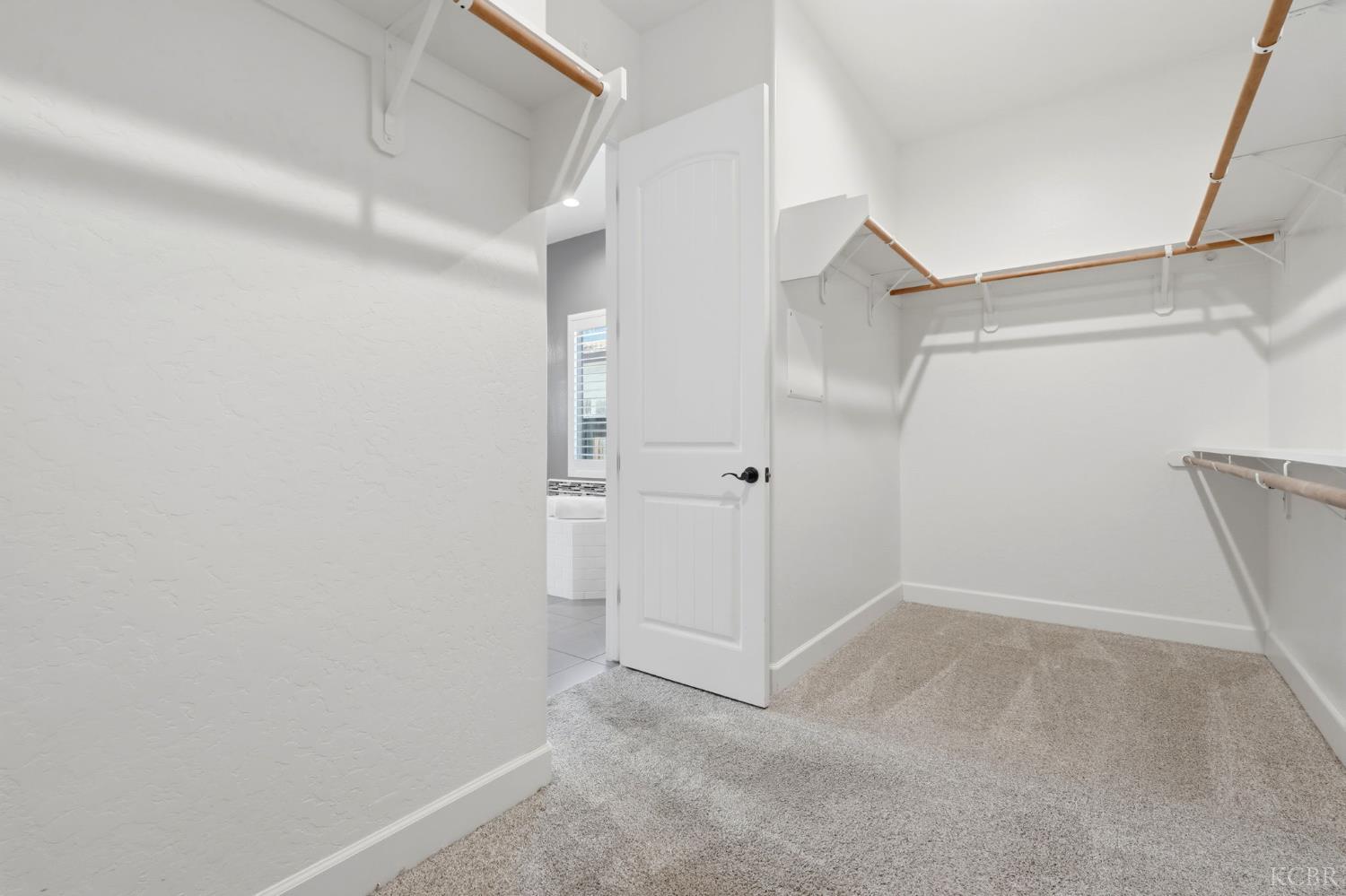 3368 N Discovery Way, Hanford, CA 93230