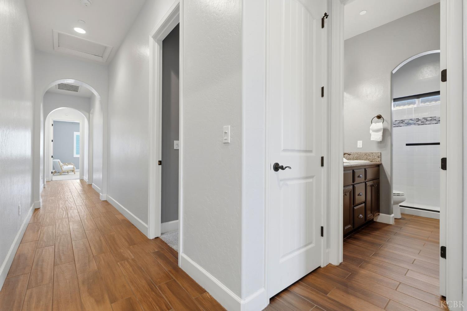 3368 N Discovery Way, Hanford, CA 93230