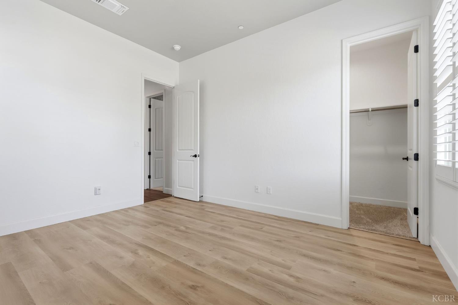 3368 N Discovery Way, Hanford, CA 93230