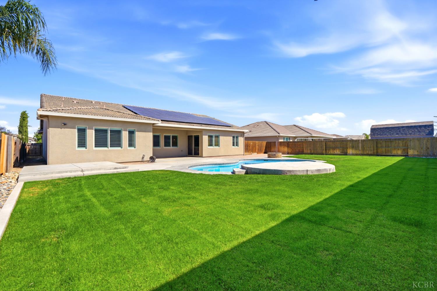 3368 N Discovery Way, Hanford, CA 93230