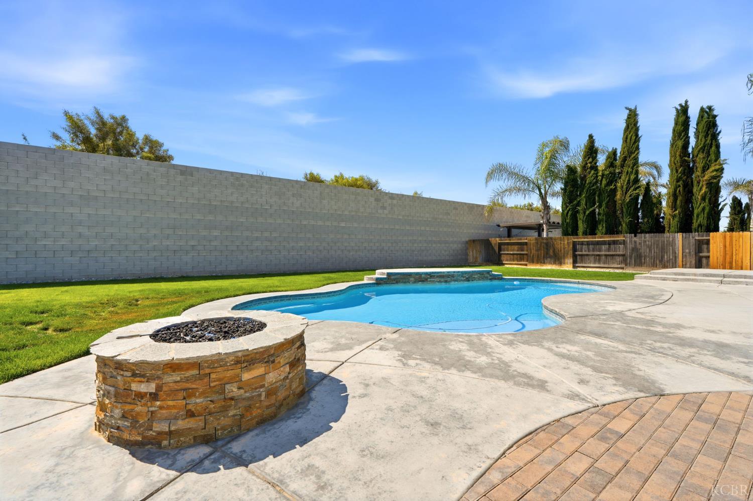 3368 N Discovery Way, Hanford, CA 93230