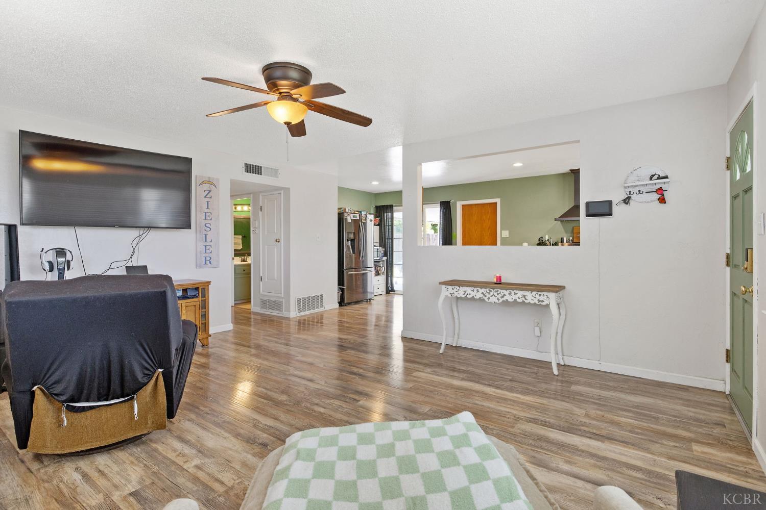 148 Faun Pl, Lemoore, CA 93245