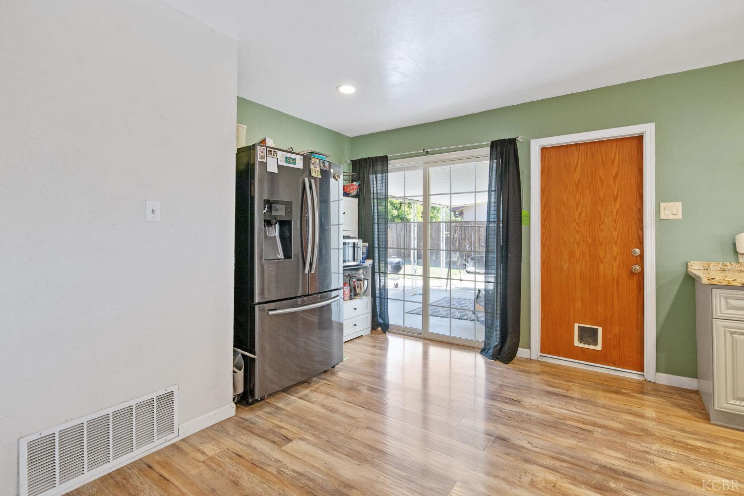 148 Faun Pl, Lemoore, CA 93245