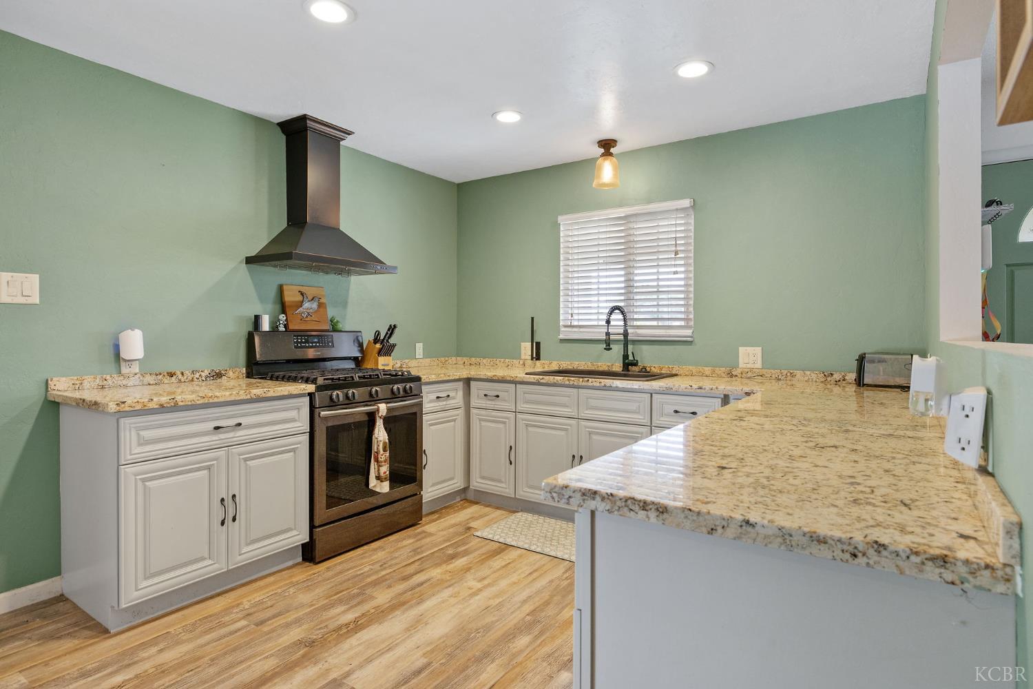 148 Faun Pl, Lemoore, CA 93245