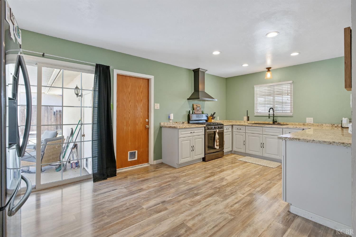 148 Faun Pl, Lemoore, CA 93245