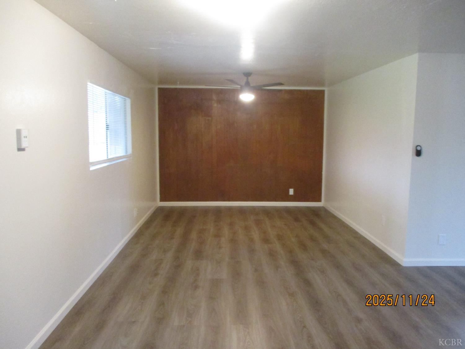 11128 San Madina Dr, Hanford, CA 93230