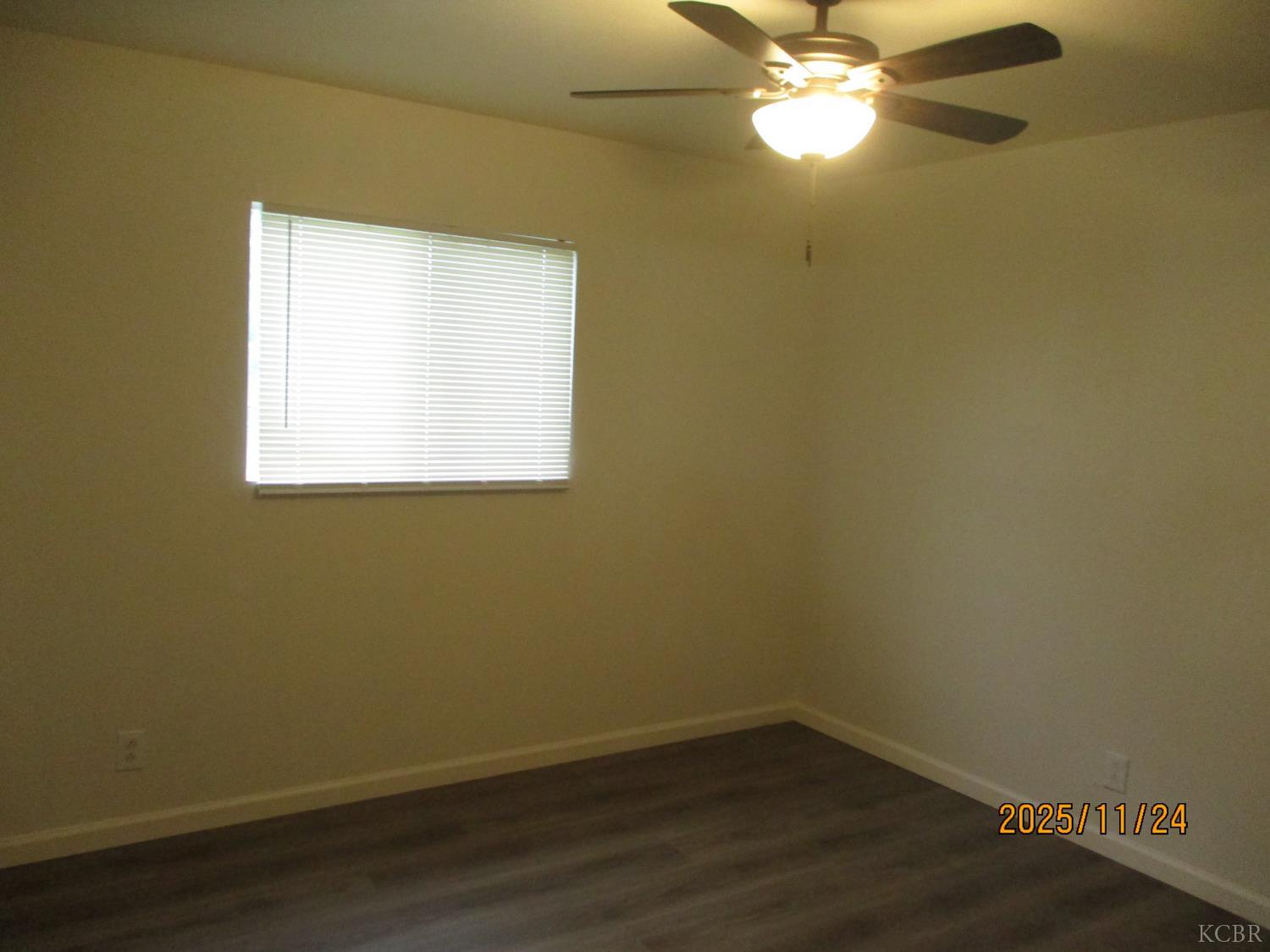 11128 San Madina Dr, Hanford, CA 93230