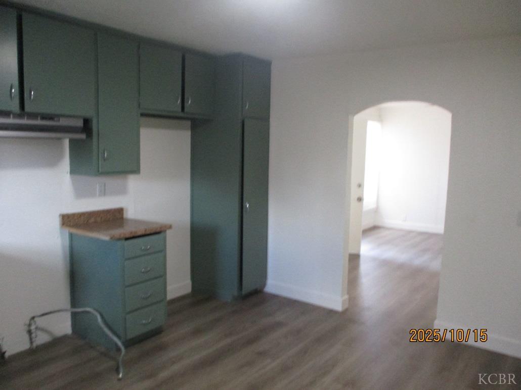 1247 Davis St, Hanford, CA 93230