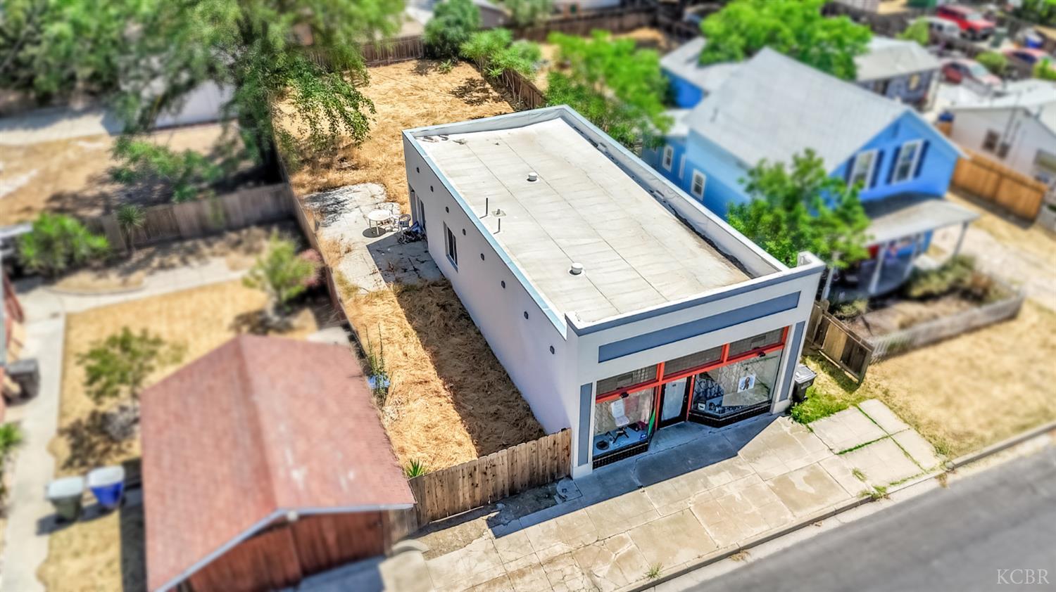 211 Keith St, Hanford, CA 93230