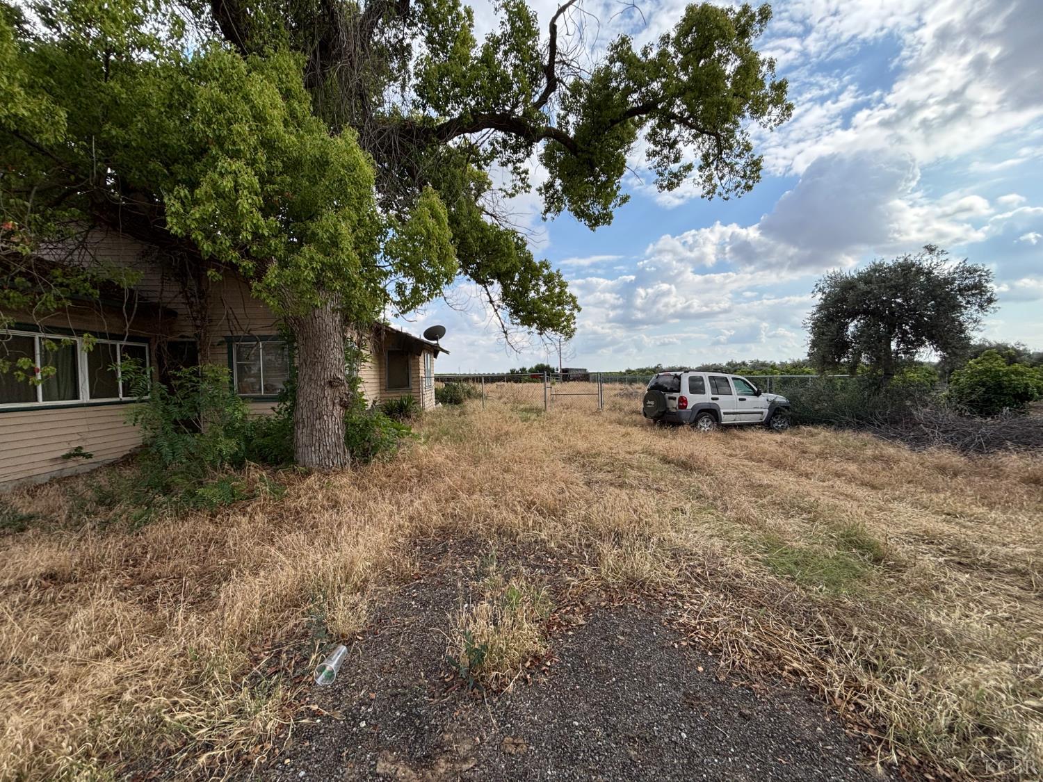 23711 Avenue 84, Terra Bella, CA 93270