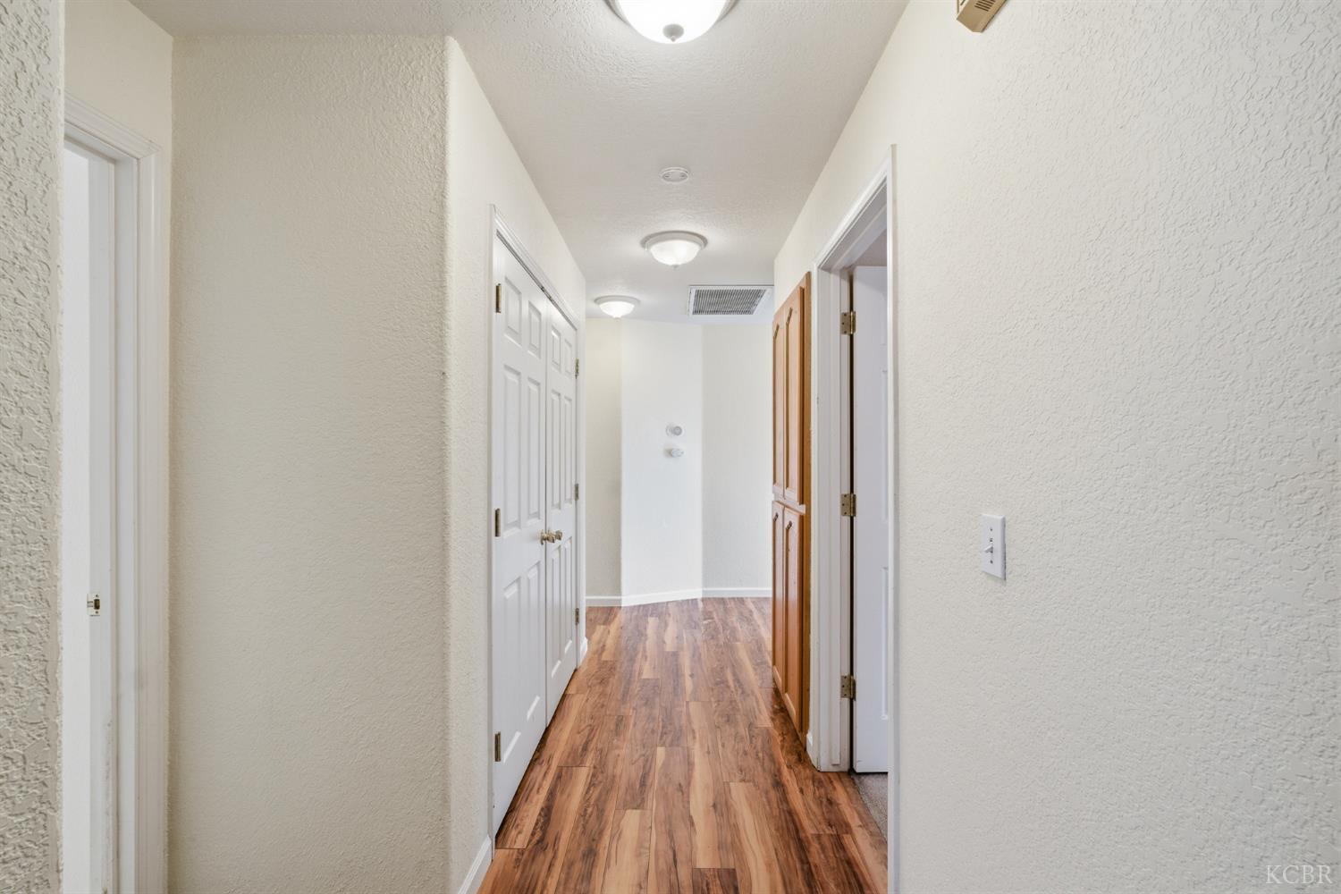 505 Westgate Pl, Lemoore, CA 93245