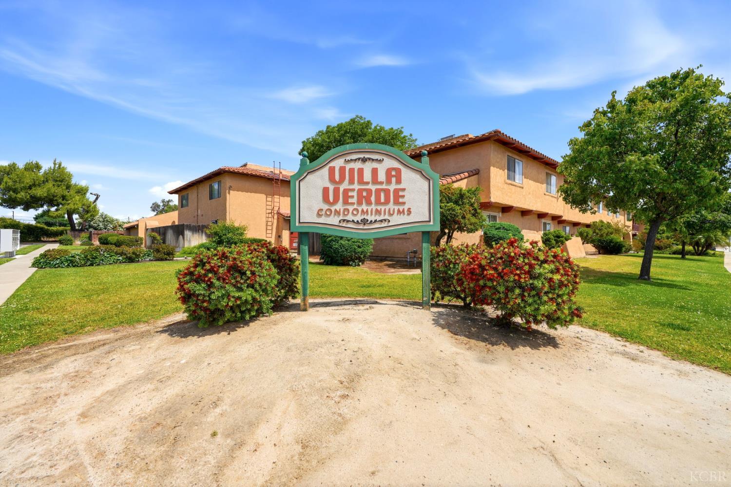 948 Greenfield Ave, Hanford, CA 93230