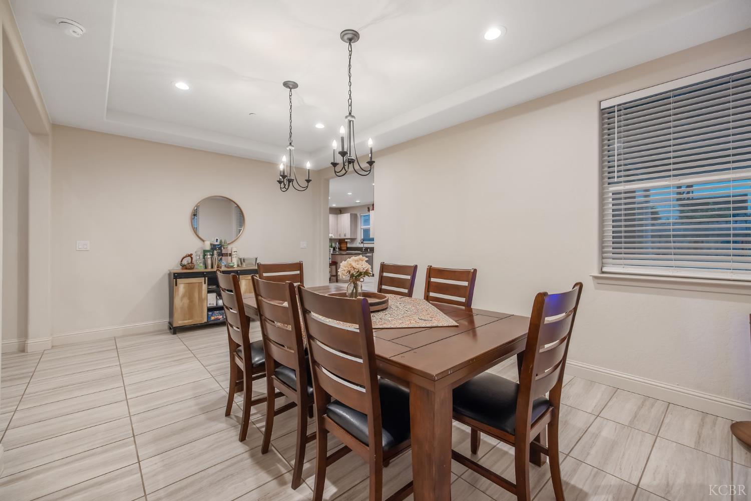 3433 W Milan Ave W, Visalia, CA 93277