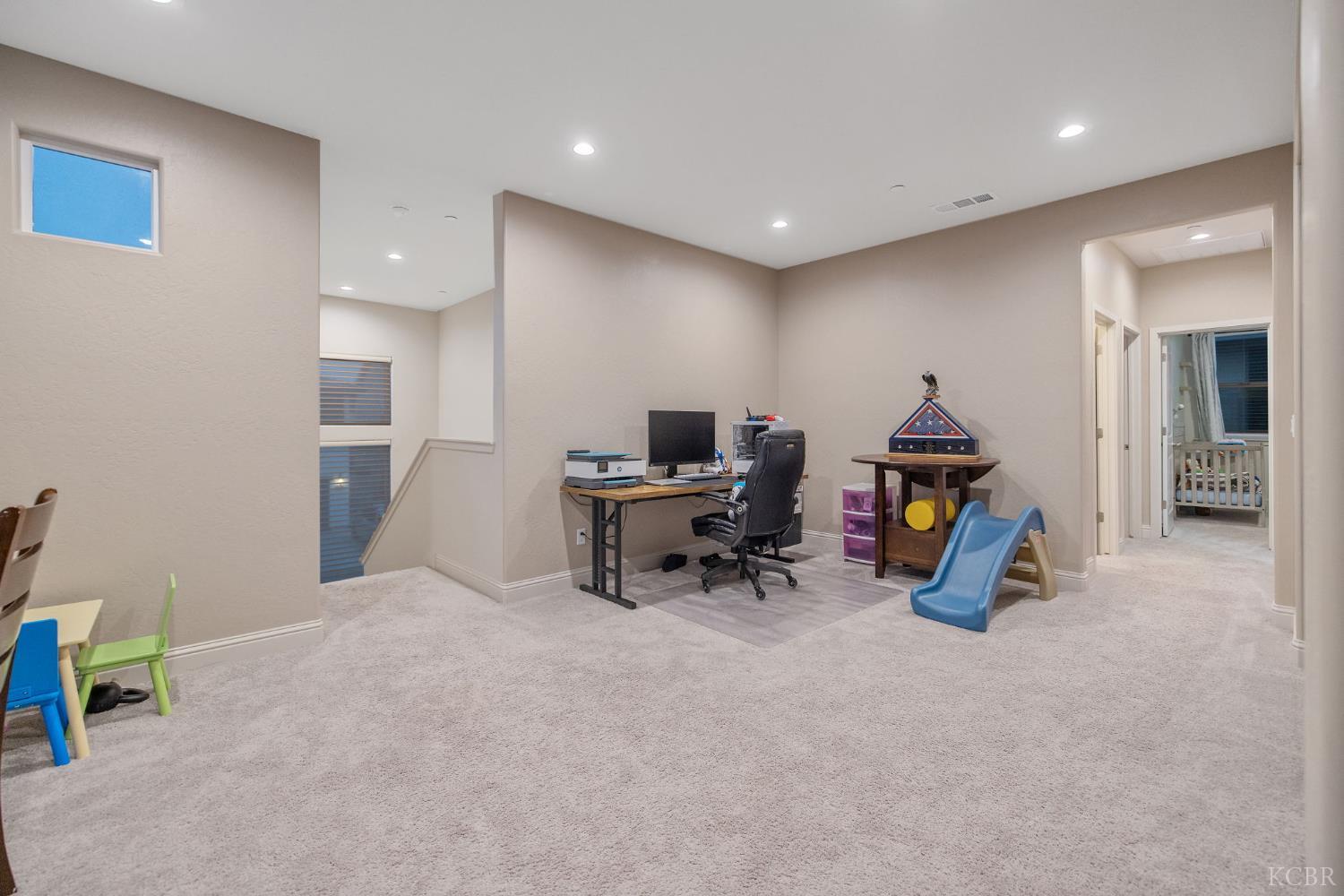 3433 W Milan Ave W, Visalia, CA 93277