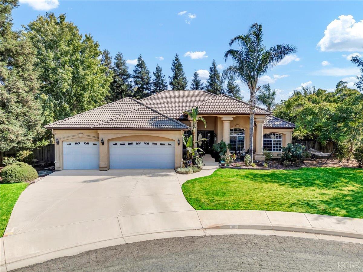 1189 E Fairhaven Ct, Porterville, CA 93257