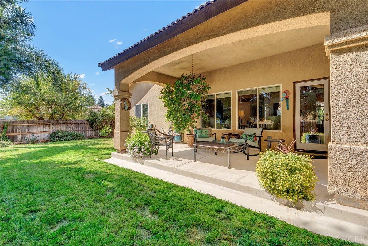 1189 E Fairhaven Ct, Porterville, CA 93257