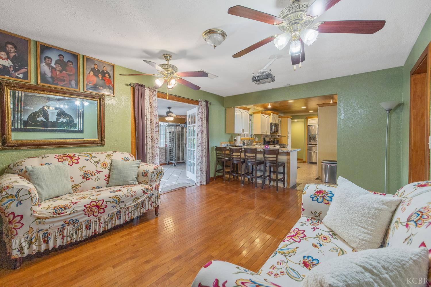 11 S Byron, Lemoore, CA 93245
