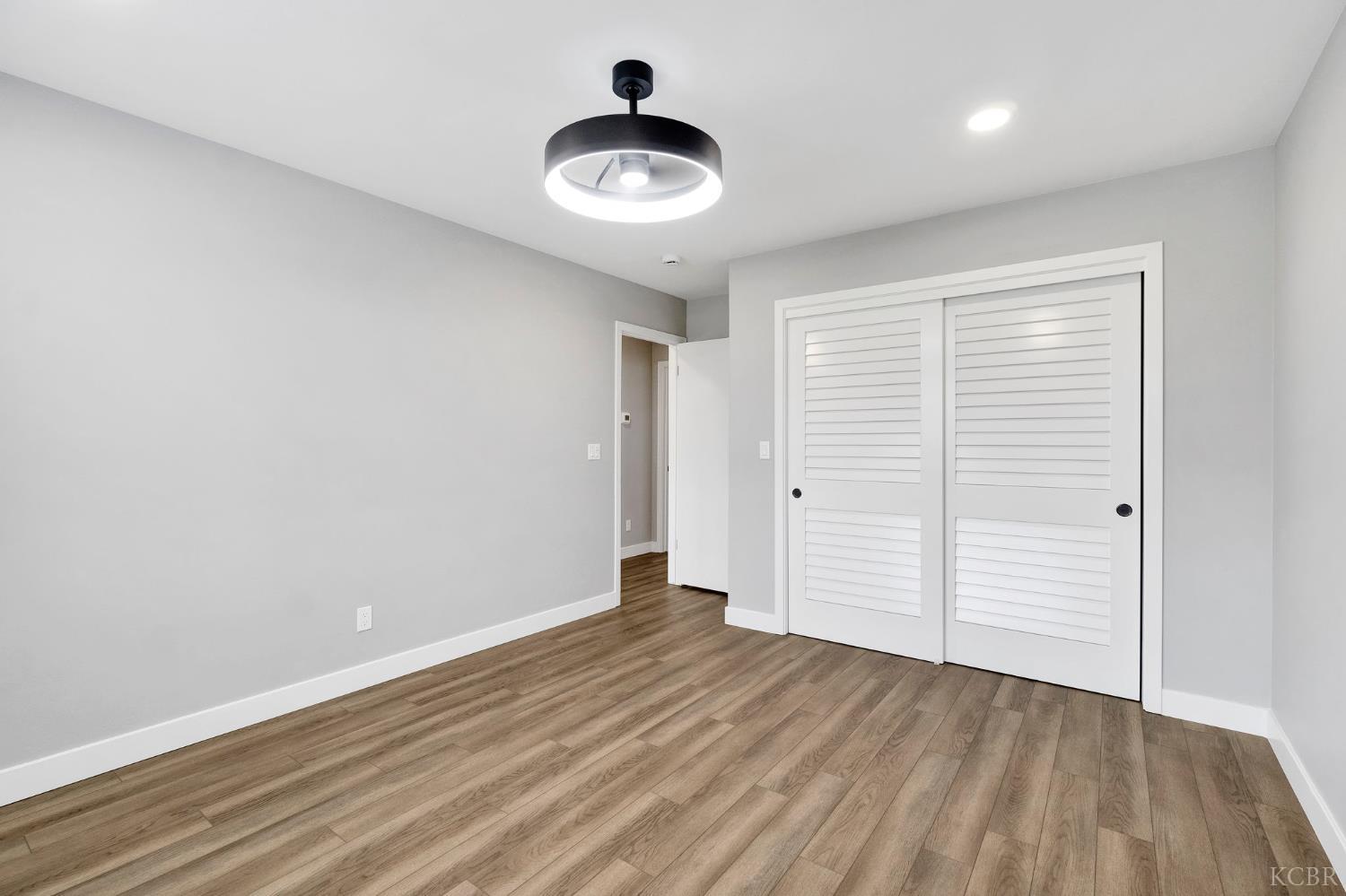 2344 Magnolia Ct, Hanford, CA 93230