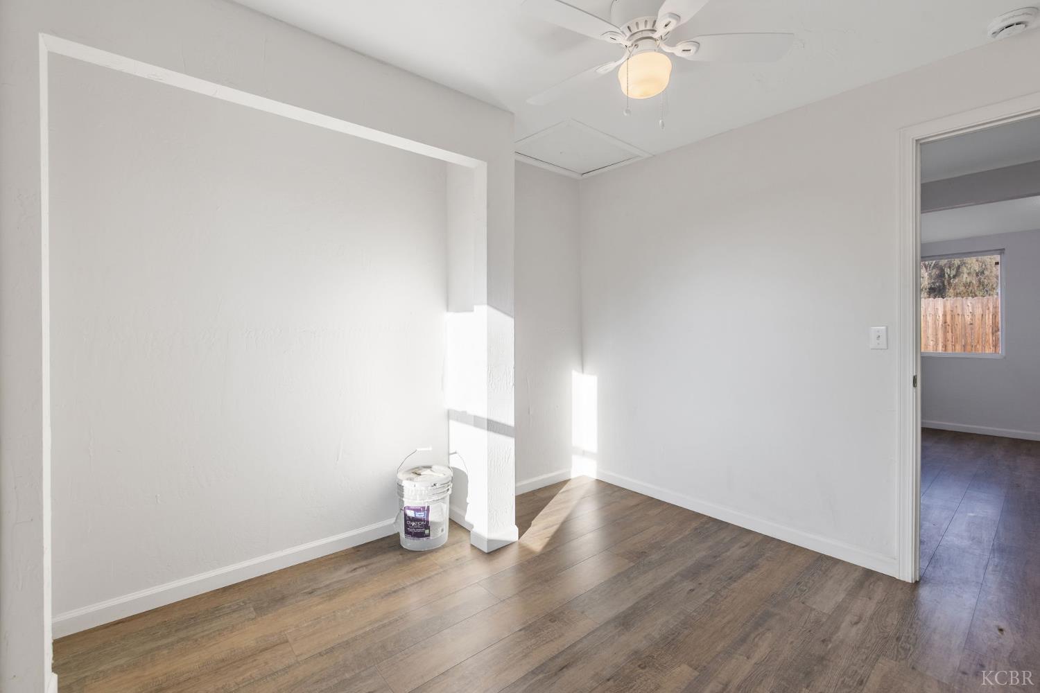 9893 Vista Ave, Hanford, CA 93230