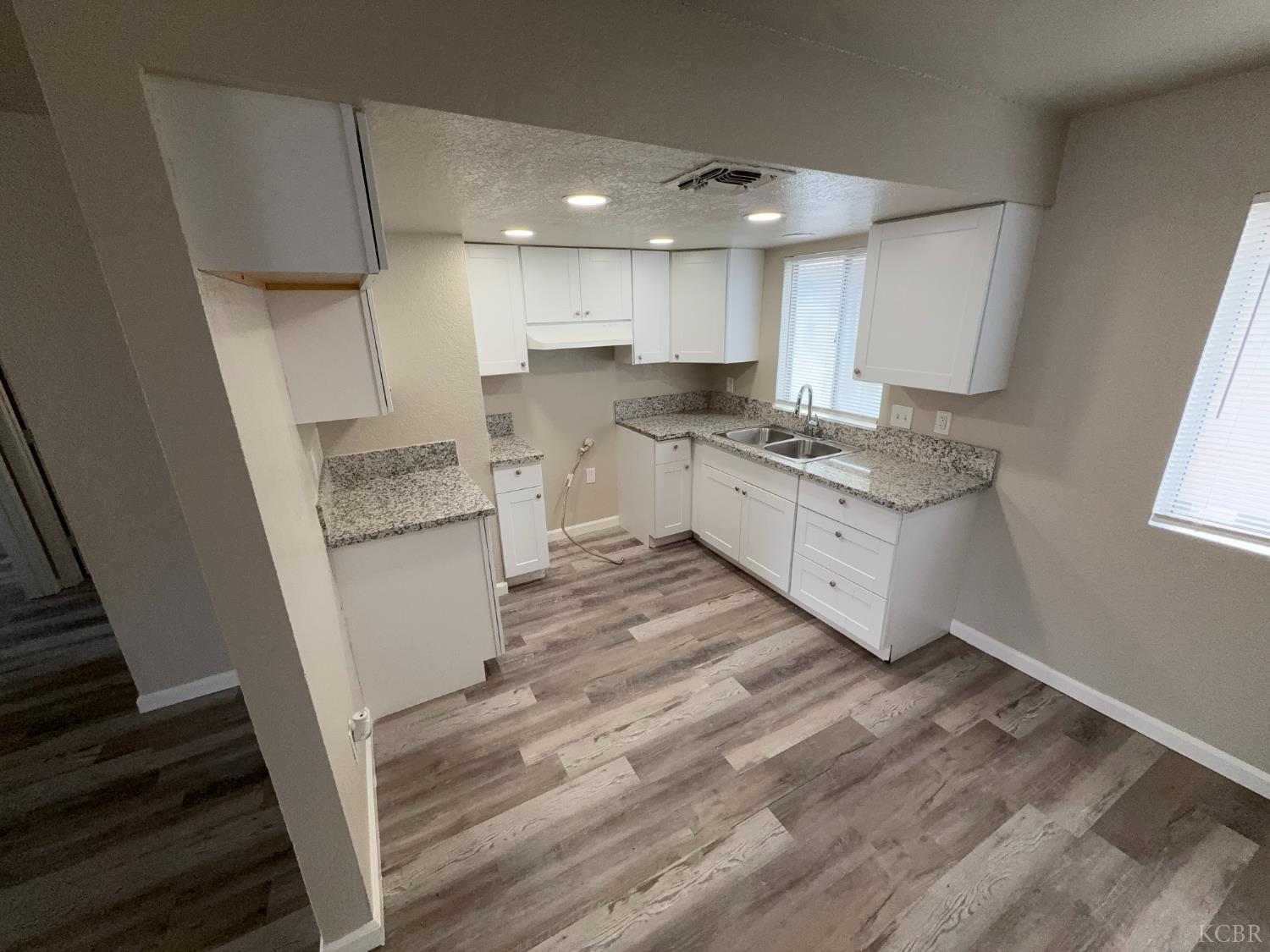 4833 E Lane Ave, Fresno, CA 93727