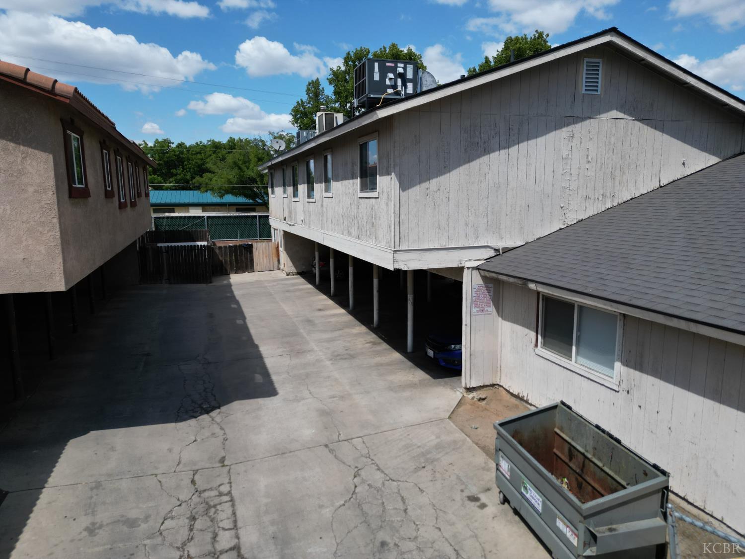 4833 E Lane Ave, Fresno, CA 93727