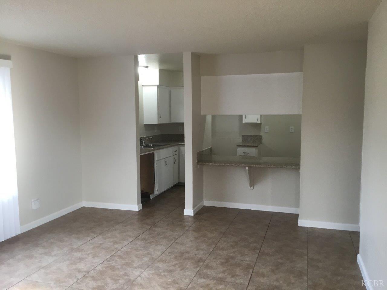 4778 E Hoxie Ave, Fresno, CA 93725