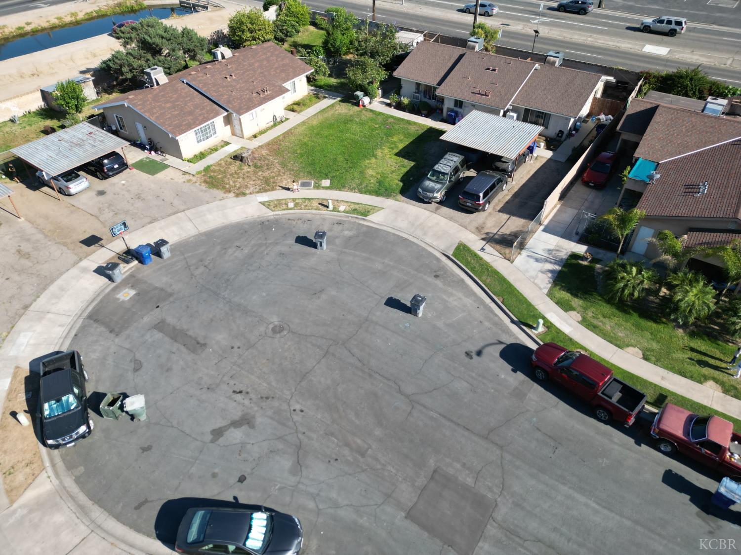 4778 E Hoxie Ave, Fresno, CA 93725
