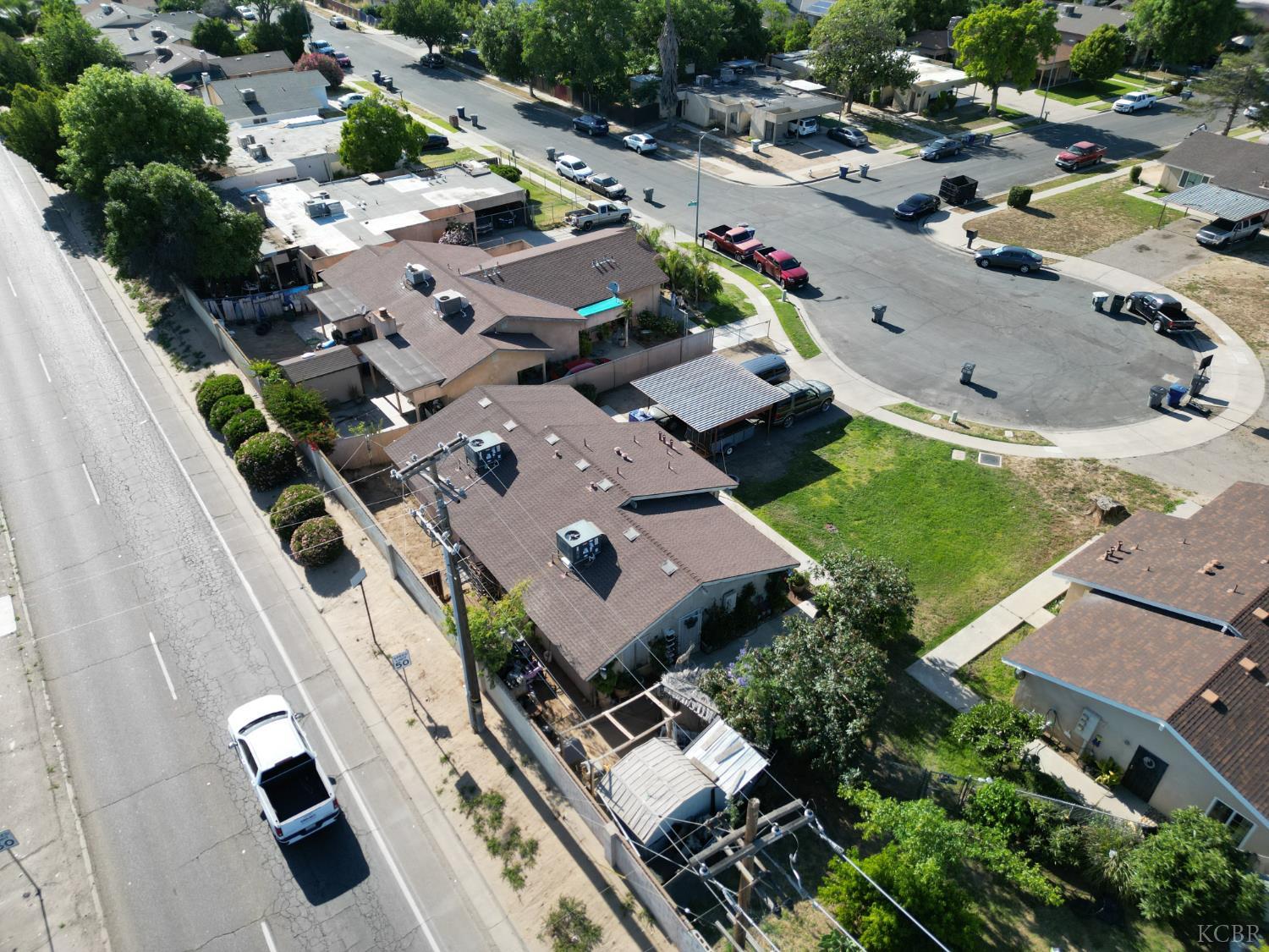 4778 E Hoxie Ave, Fresno, CA 93725