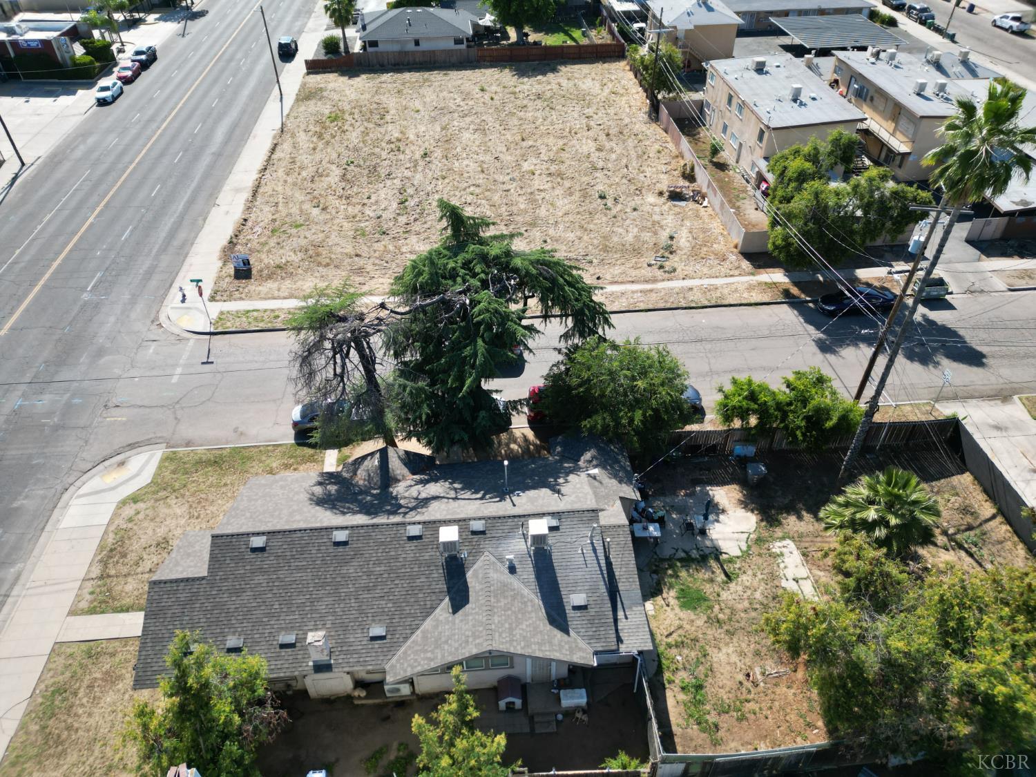 2901 E Olive Ave, Fresno, CA 93701