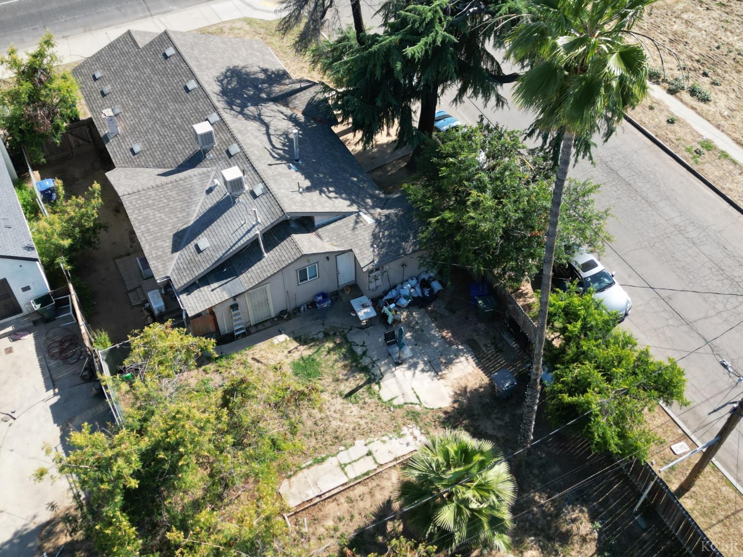 2901 E Olive Ave, Fresno, CA 93701