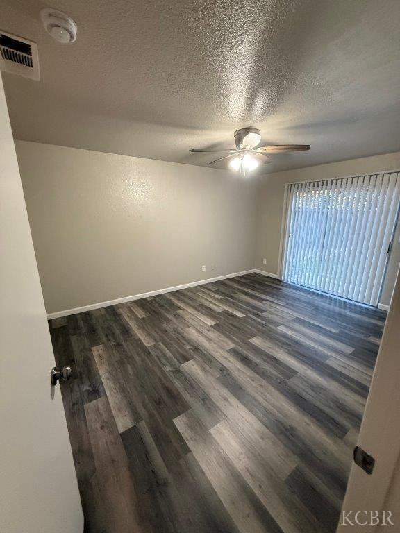 7127 N Antioch Ave, Fresno, CA 93722