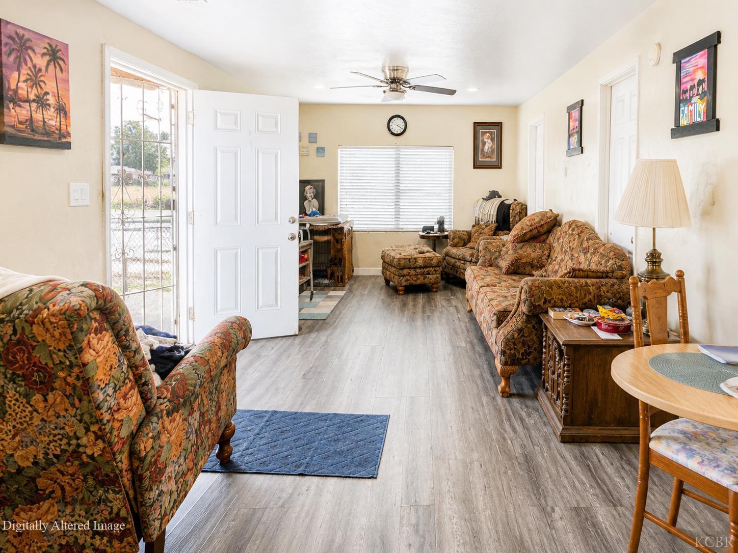 13936 Front St, Armona, CA 93202